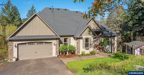 7175 NW Oak Creek Dr, Corvallis, OR 97330