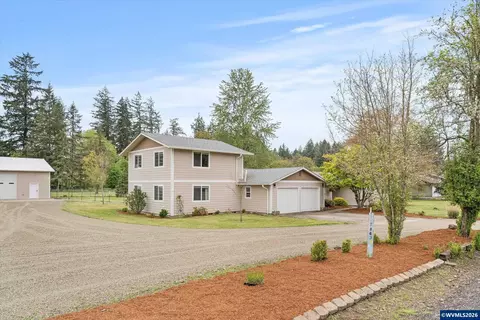 30434 Santiam River Rd, Lebanon, OR 97355