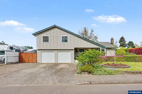 1073 Rafael Ave N, Keizer, OR 97303