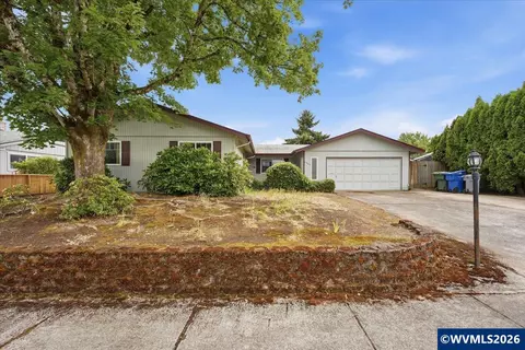 4866 Tanglewood Ct SE, Salem, OR 97317