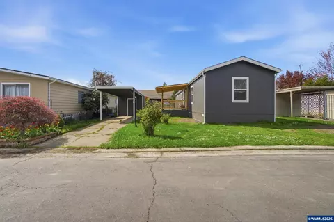 1103 N Springbrook Rd #37, Newberg, OR 97132