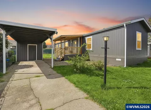 1103 N Springbrook Rd #37, Newberg, OR 97132