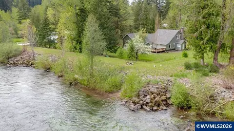 162 Riverside Dr SE, Idanha, OR 97350