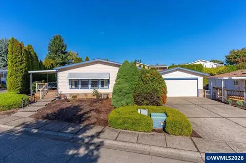 2120 Robins Ln SE #112, Salem, OR 97306