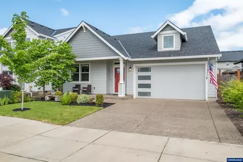 1531 SE Barberry Ave, Dallas, OR 97338