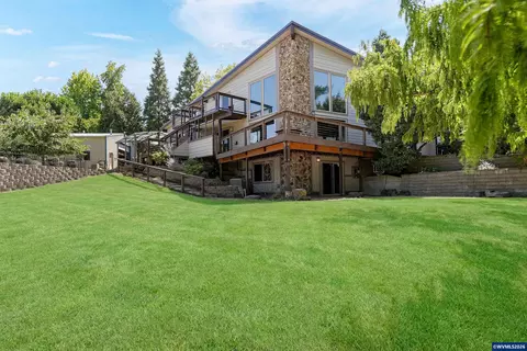 3714 Wishram Dr NW, Albany, OR 97321