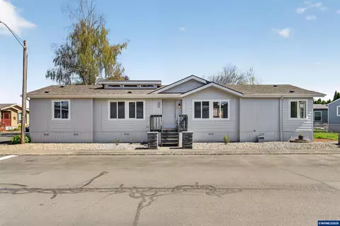 731 S Grice Lp Lp, Jefferson, OR 97352