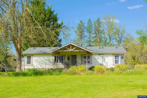39785 Highway 228, Sweet Home, OR 97386