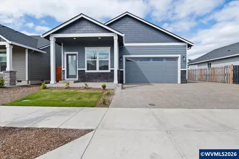 1026 Sassafras St, Independence, OR 97351