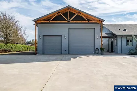 Exterior - 1647 NE Springhill Dr, Albany, OR 97321 photo 12 of 12