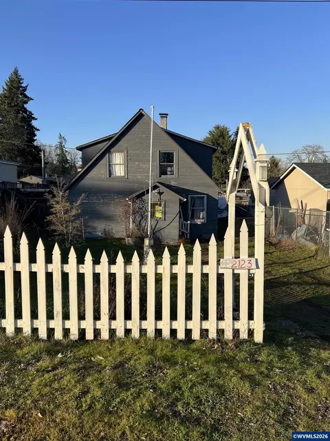 2123 Front Ave NE, Albany, OR 97321