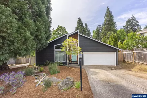 1128 Willow Creek Dr NW, Salem, OR 97304