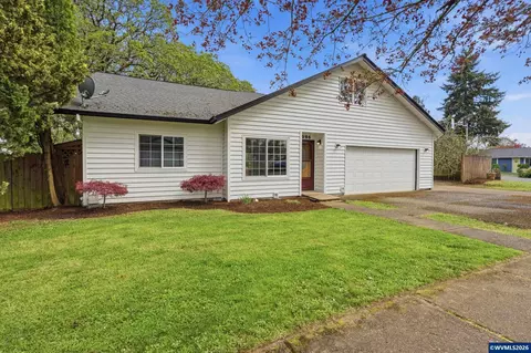 4986 Chan St S, Salem, OR 97306