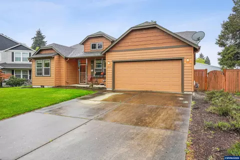 2412 NW White Oak Ave, Albany, OR 97321