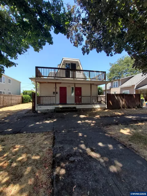 475 18th St SE, Salem, OR 97301