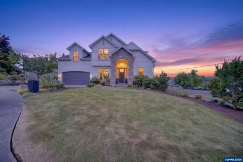1750 SW Pinehurst Pl, Corvallis, OR 97333