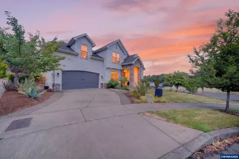1750 SW Pinehurst Pl, Corvallis, OR 97333