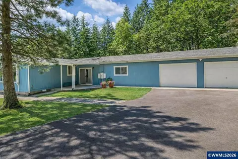 10693 Southview Lp Lp SE, Jefferson, OR 97352