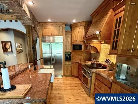 61212 Gorge View St, Bend, OR 97702 photo 7
