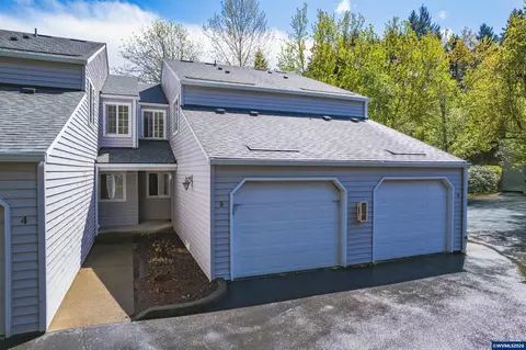 4001 12th Cufoff Apt 5 St SE, Salem, OR 97302
