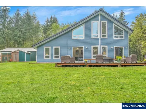 62710 Wagon Wheel Dr, Saint Helens, OR 97051