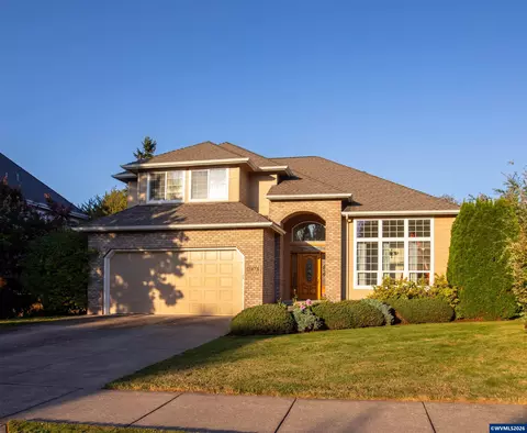 2075 NW Violet Ave, Albany, OR 97321