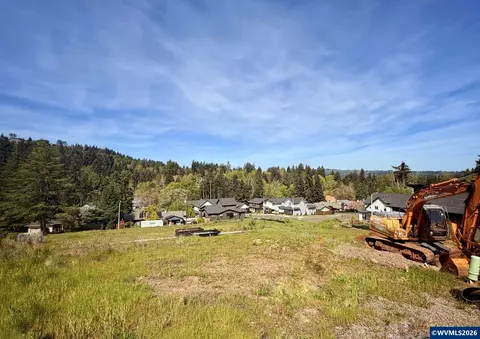 3669 Maidenhair Pl S, Salem, OR 97302