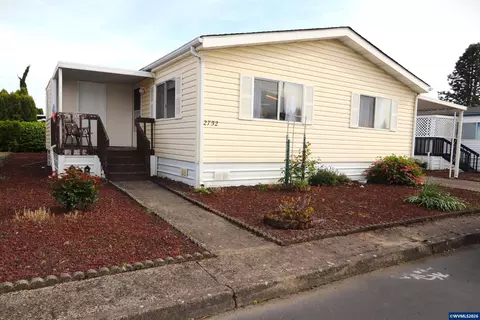 2752 Oakland Lp Lp SE, Salem, OR 97317