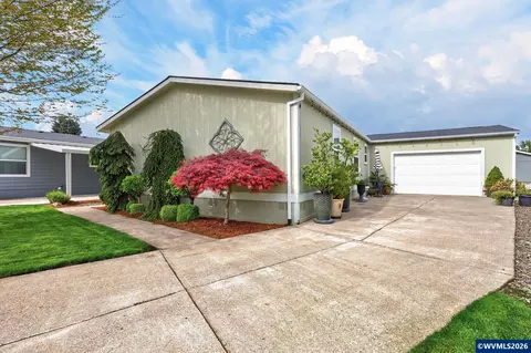 4155 NE Three Mile Ln #89, Mcminnville, OR 97128