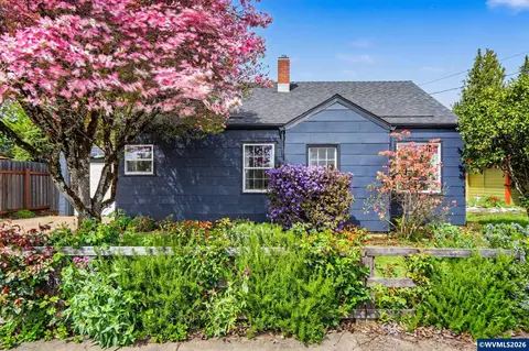 135 SE Alexander Ave, Corvallis, OR 97333