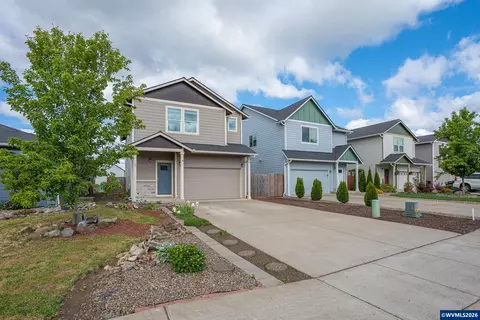760 S 16th St, Philomath, OR 97370