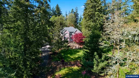 462 Shannon Dr NW, Albany, OR 97321