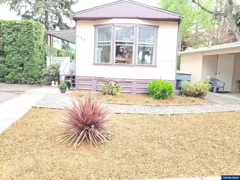 5050 Columbus St SE #263, Albany, OR 97321