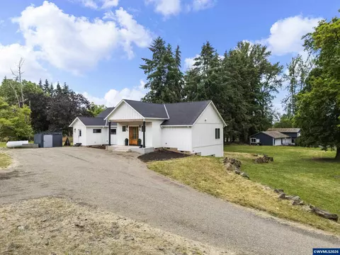 4468 Fox Ln S, Salem, OR 97306