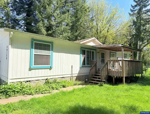 40159 Highway 228, Sweet Home, OR 97386