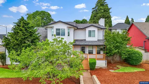 808 Melissa St SE, Salem, OR 97306