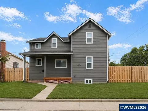 494 17th St SE, Salem, OR 97304