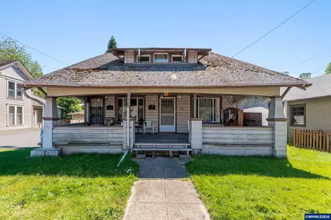2328 State St, Salem, OR 97301
