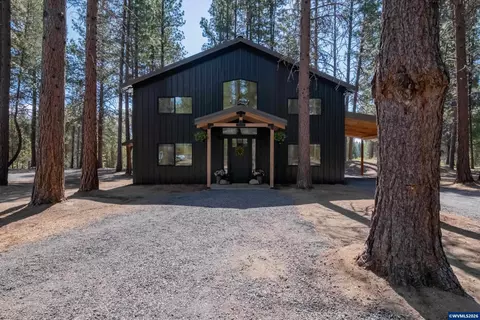 2507 Rohlfing Cir, La Pine, OR 97739
