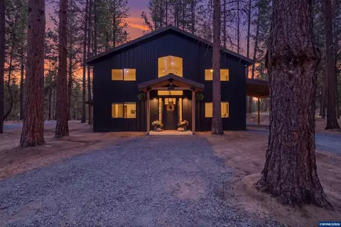 Exterior - 2507 Rohlfing Cir, La Pine, OR 97739 photo 1 of 10