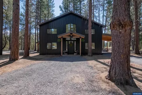 Exterior - 2507 Rohlfing Cir, La Pine, OR 97739 photo 8 of 10