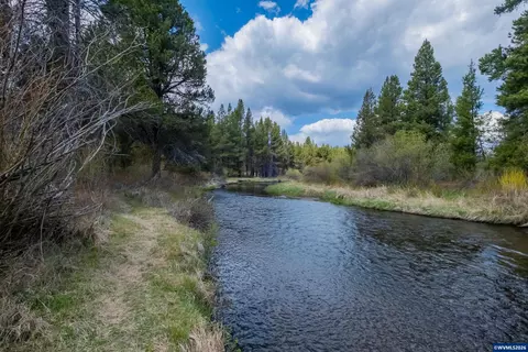 View/Area - 2507 Rohlfing Cir, La Pine, OR 97739 photo 5 of 6