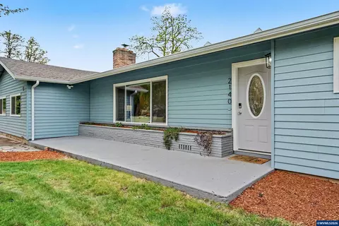 2140 SW 49th St, Corvallis, OR 97333