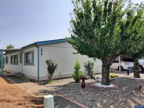 300 SE Lacreole Dr #270, Dallas, OR 97338