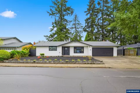 987 Travis Ave, Eugene, OR 97404