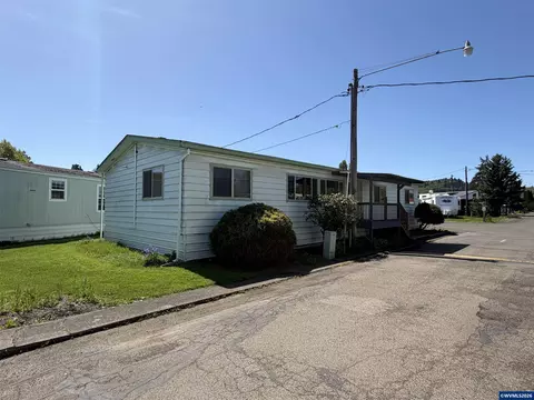 200 NW 53rd St #15, Corvallis, OR 97330