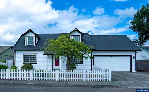 1835 Wakefield Ct NW, Salem, OR 97304