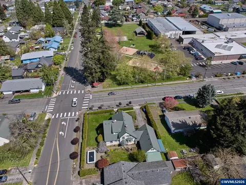 View/Area - 102 E 5th St, Molalla, OR 97038 photo 1 of 2