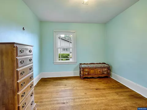 Bedroom - 102 E 5th St, Molalla, OR 97038 photo 2 of 8