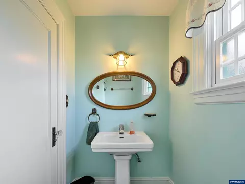 Bath - 102 E 5th St, Molalla, OR 97038 photo 2 of 2